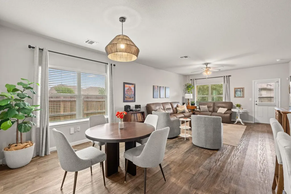 2109 Dickinson Terrace Austin TX 78754