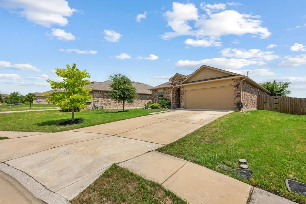 2109 Dickinson Terrace Austin TX 78754