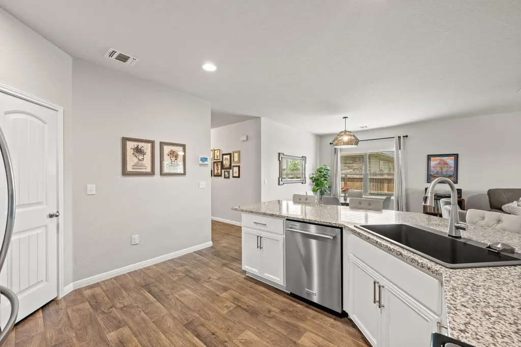 2109 Dickinson Terrace Austin TX 78754
