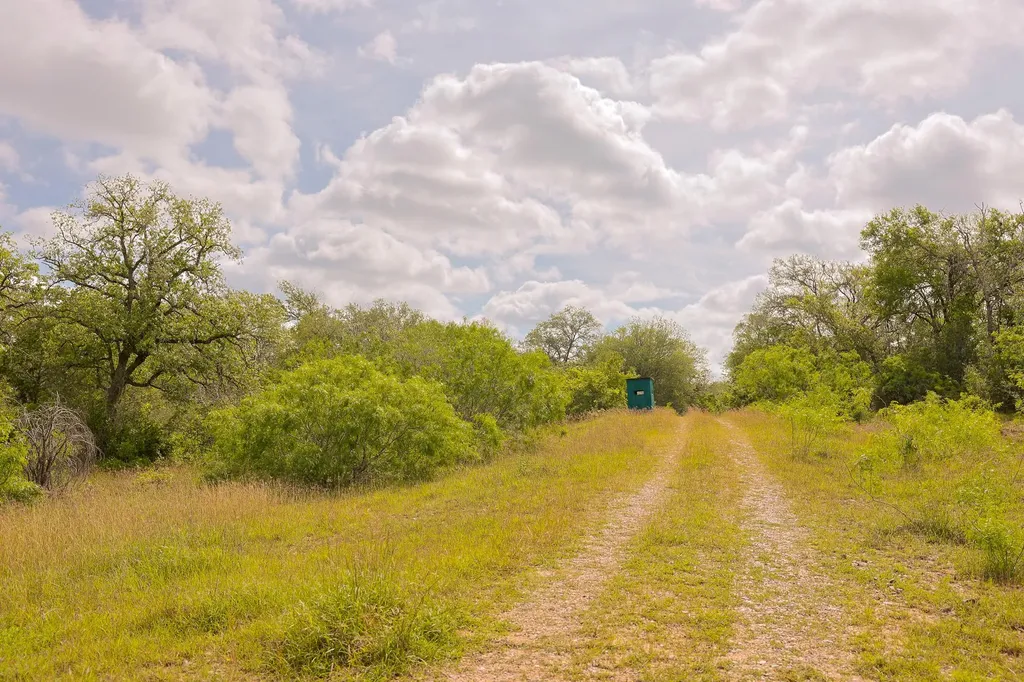 Cr 343 Cr 343 Gonzales TX 78629