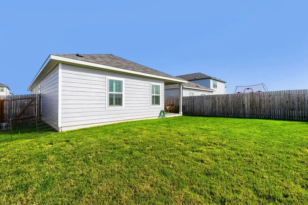 408 Plateau Street Maxwell TX 78656