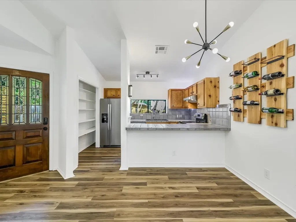 2712 Geronimo Trail Austin TX 78734