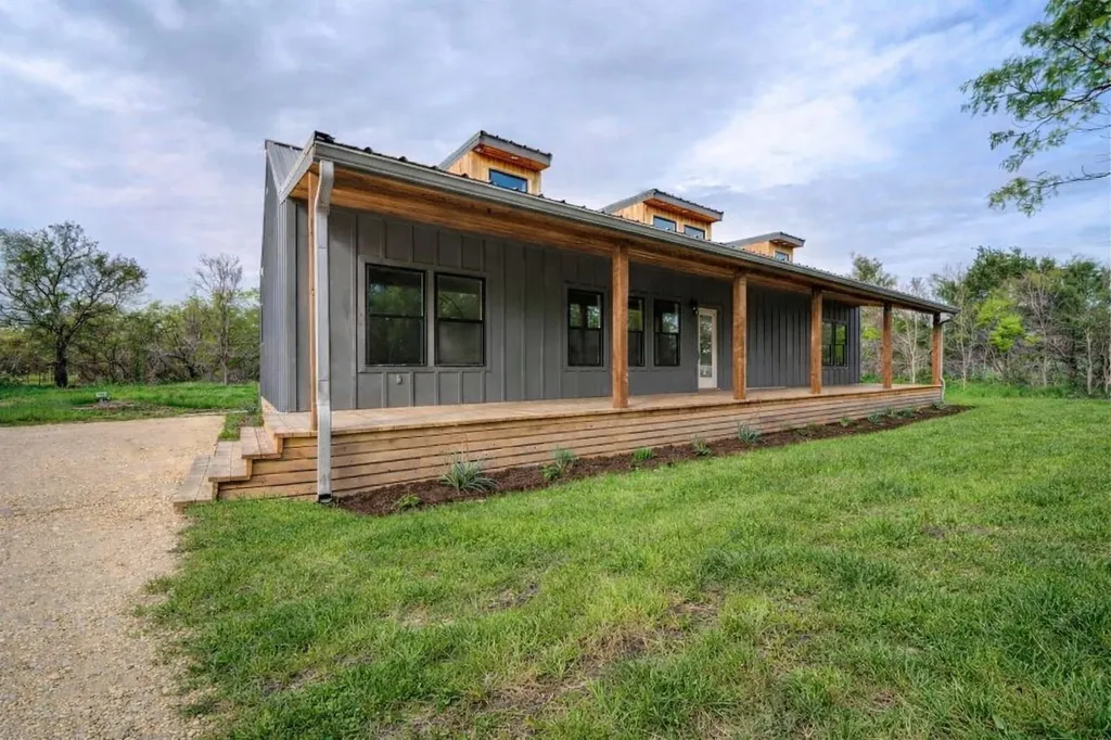 3881 Barth Road Lockhart TX 78644