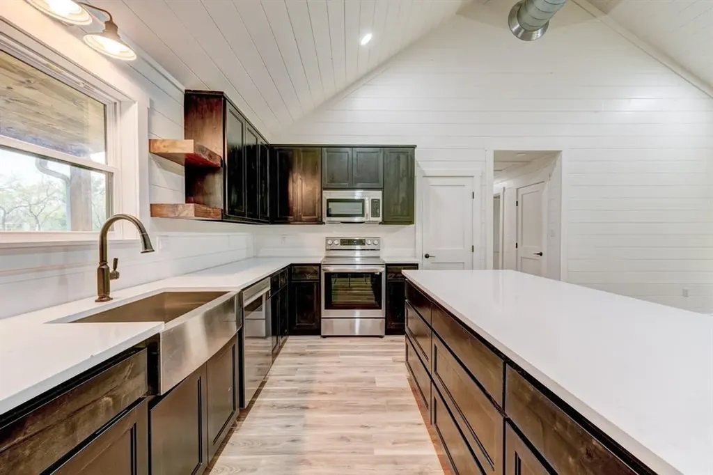 3881 Barth Road Lockhart TX 78644