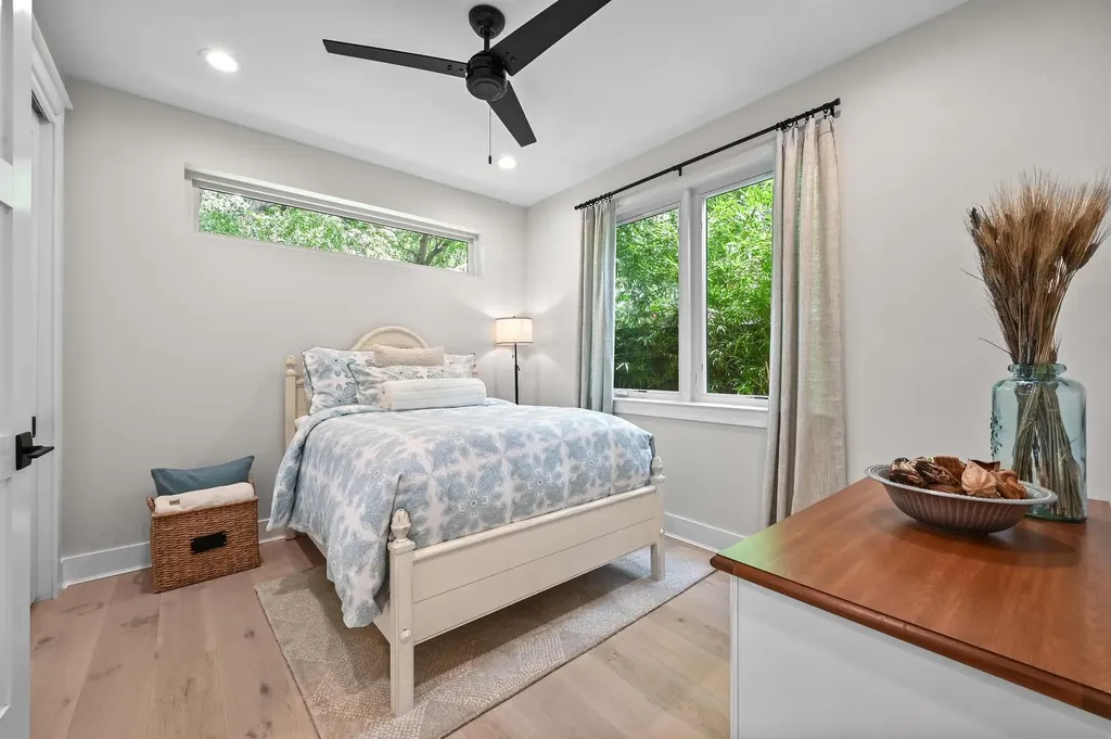 2326 Santa Rosa Street Austin TX 78702