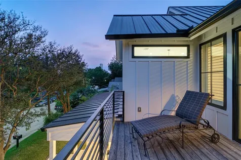 2326 Santa Rosa Street Austin TX 78702