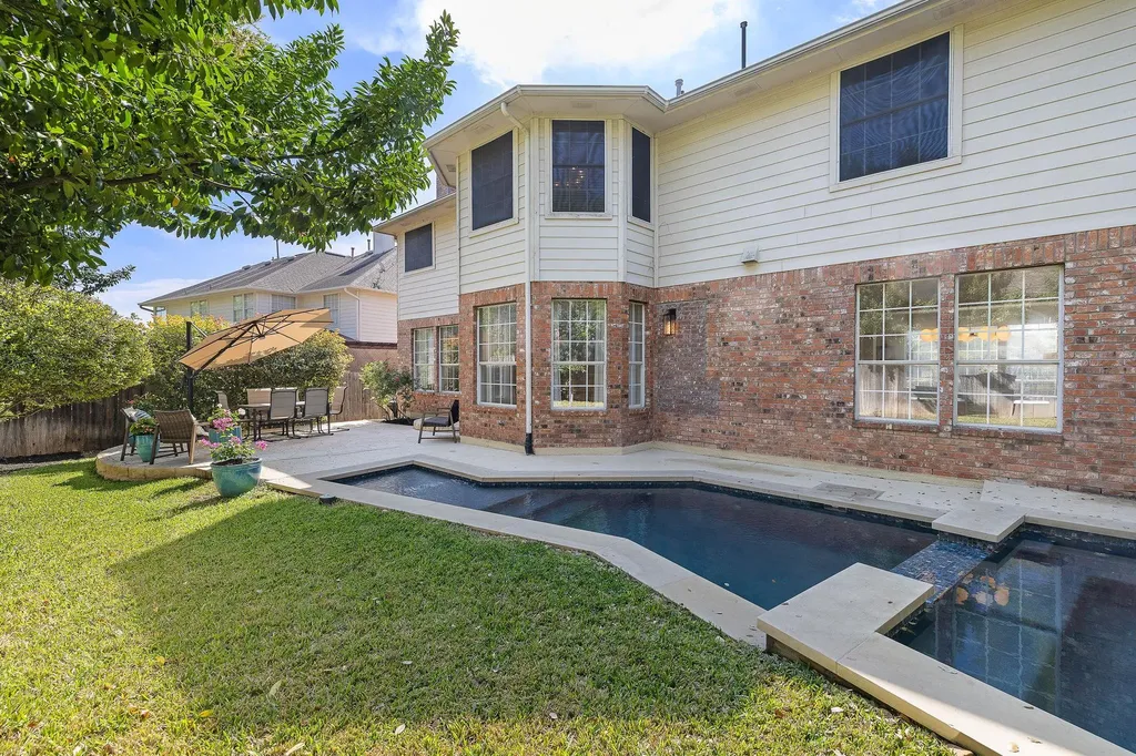 2114 Hilton Head Drive Round Rock TX 78664