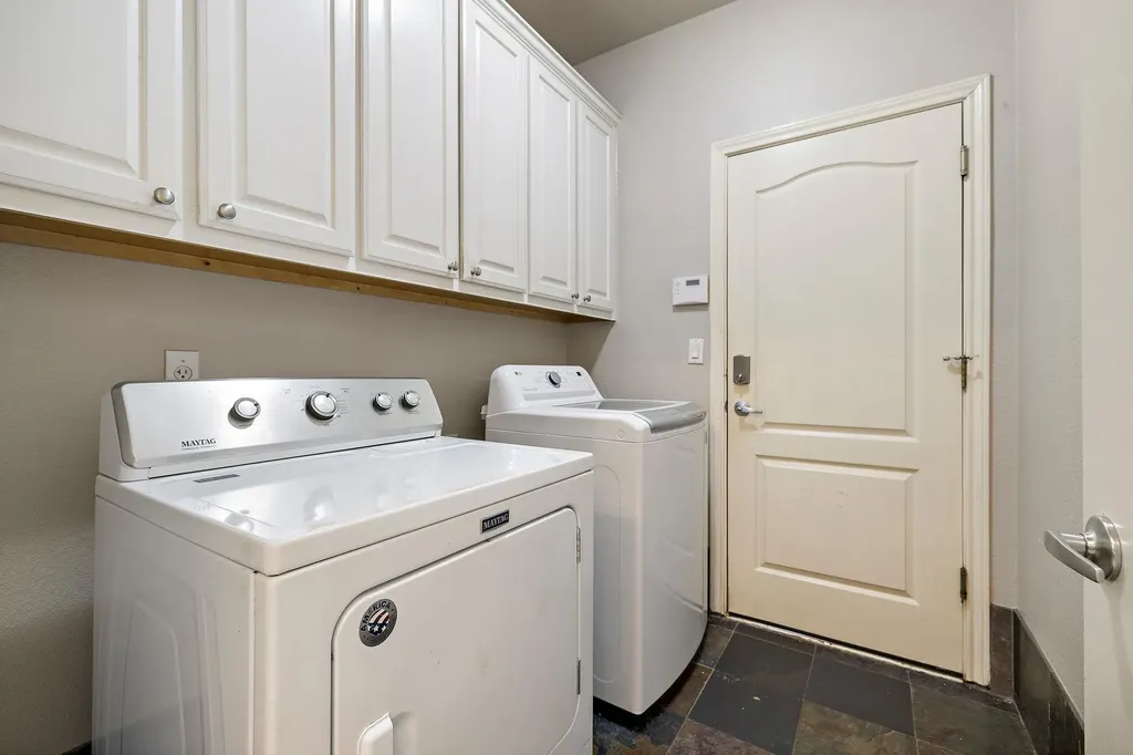 2114 Hilton Head Drive Round Rock TX 78664