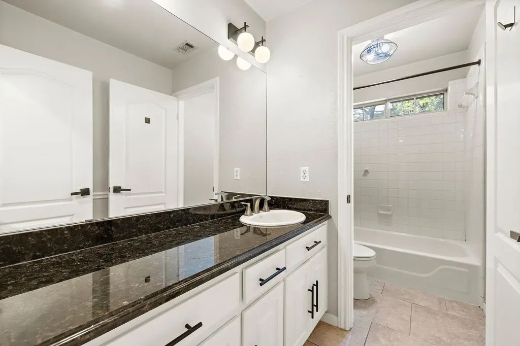 2114 Hilton Head Drive Round Rock TX 78664