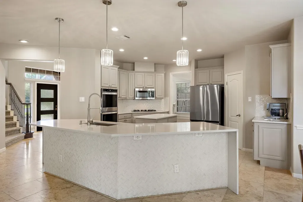 2114 Hilton Head Drive Round Rock TX 78664