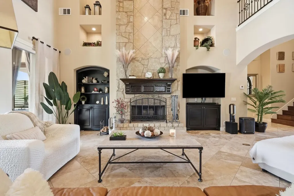 104 Kollmeyer Circle Austin TX 78734