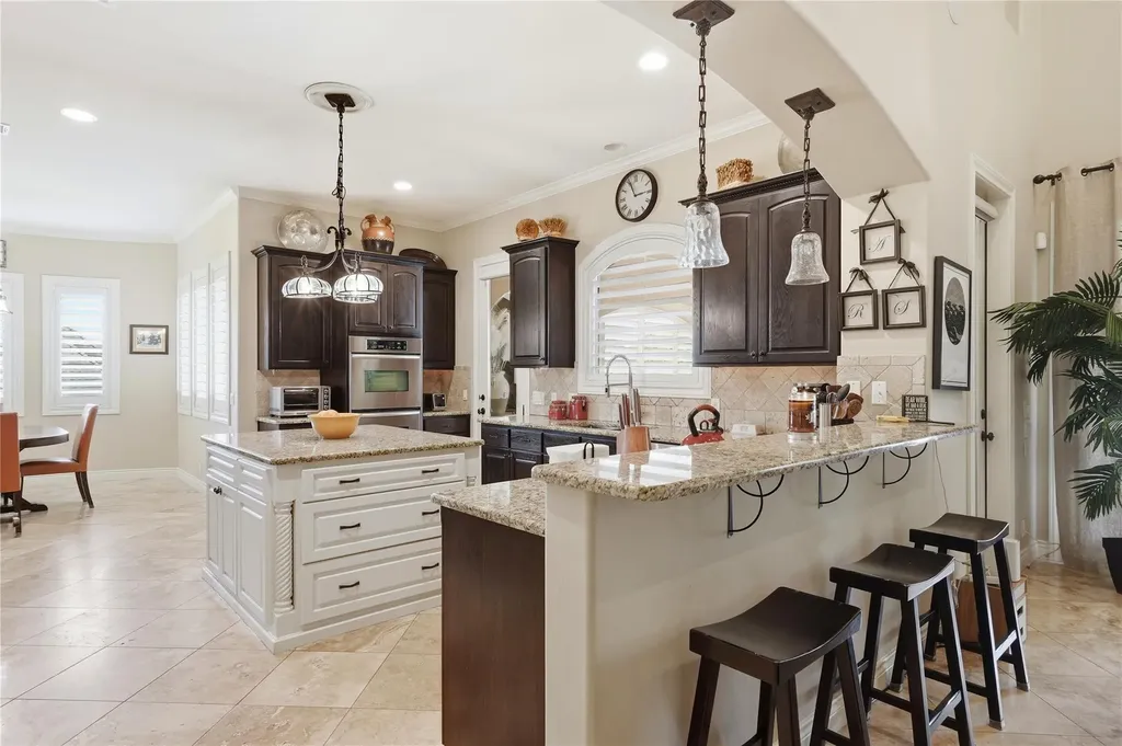 104 Kollmeyer Circle Austin TX 78734