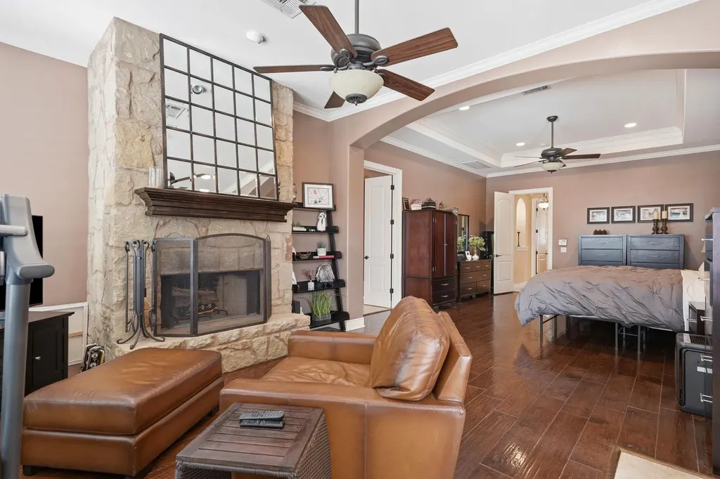 104 Kollmeyer Circle Austin TX 78734