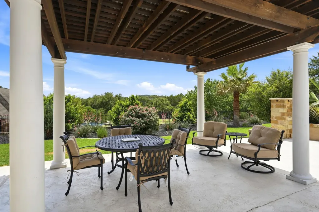 104 Kollmeyer Circle Austin TX 78734
