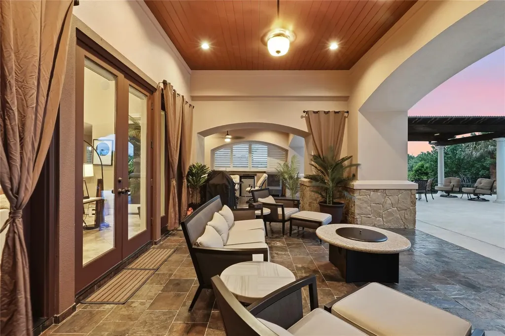 104 Kollmeyer Circle Austin TX 78734