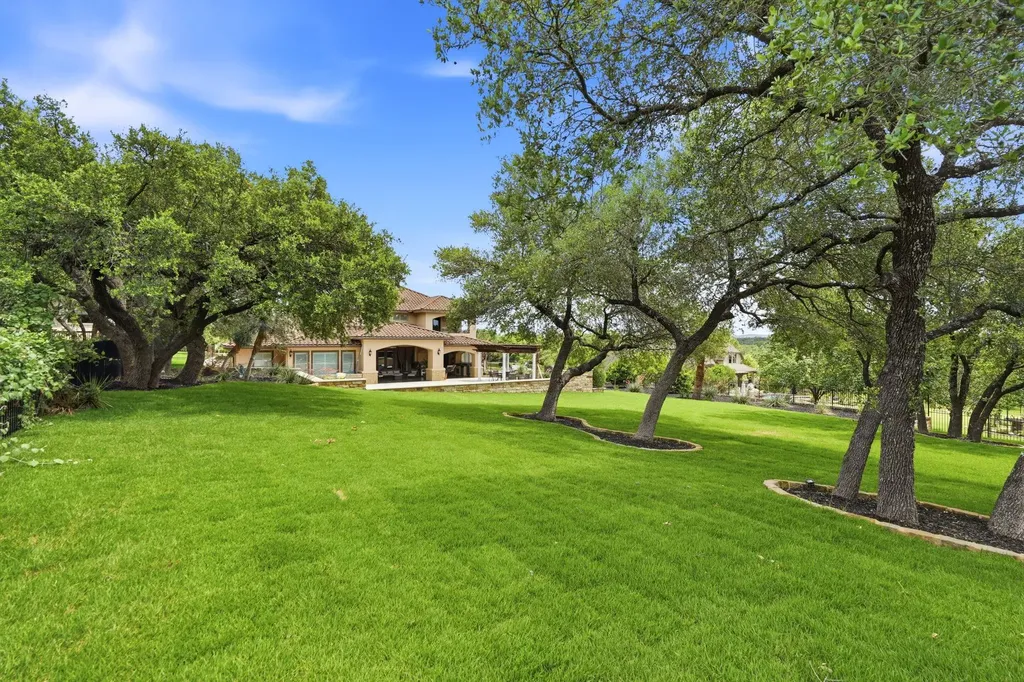 104 Kollmeyer Circle Austin TX 78734