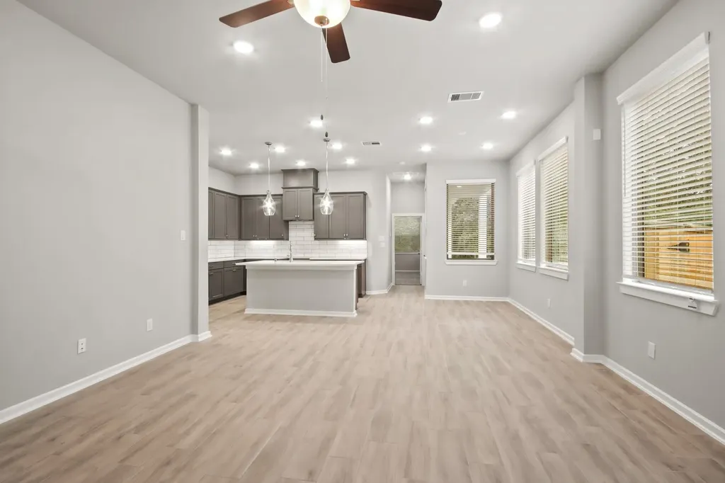 209 Flora Springs Cove Liberty Hill TX 78642