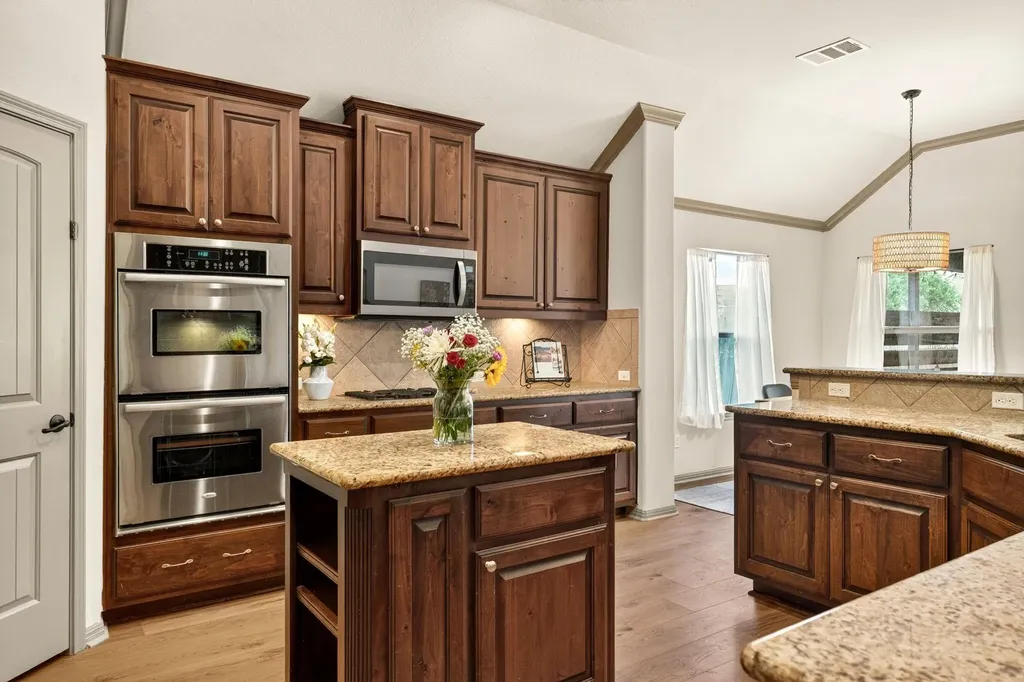 13670 Mesa Verde Drive Austin TX 78737