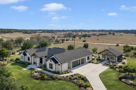 138 Cloudwood Ranch Road Briggs TX 78608