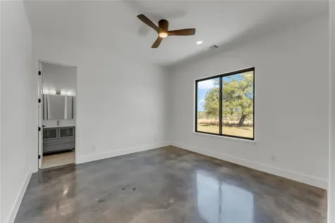 138 Cloudwood Ranch Road Briggs TX 78608