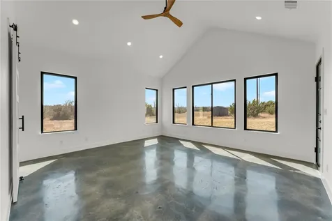 138 Cloudwood Ranch Road Briggs TX 78608