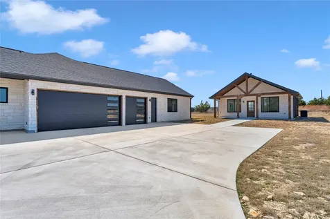 138 Cloudwood Ranch Road Briggs TX 78608
