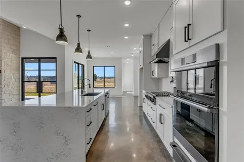 138 Cloudwood Ranch Road Briggs TX 78608