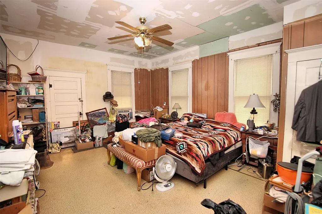 402 Trinity Street Lockhart TX 78644