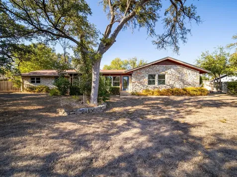 806 Country Club Road Georgetown TX 78628
