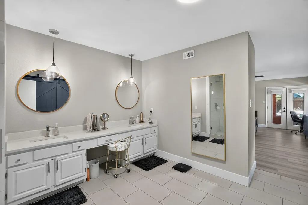 12607 Terra Nova Lane Austin TX 78727