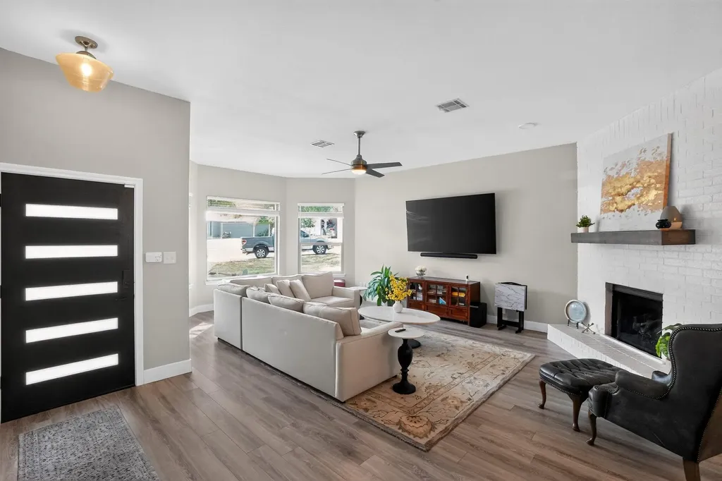 12607 Terra Nova Lane Austin TX 78727