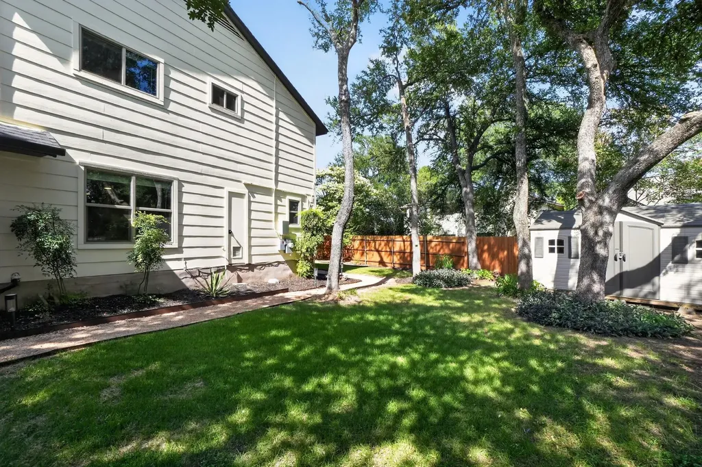 12607 Terra Nova Lane Austin TX 78727