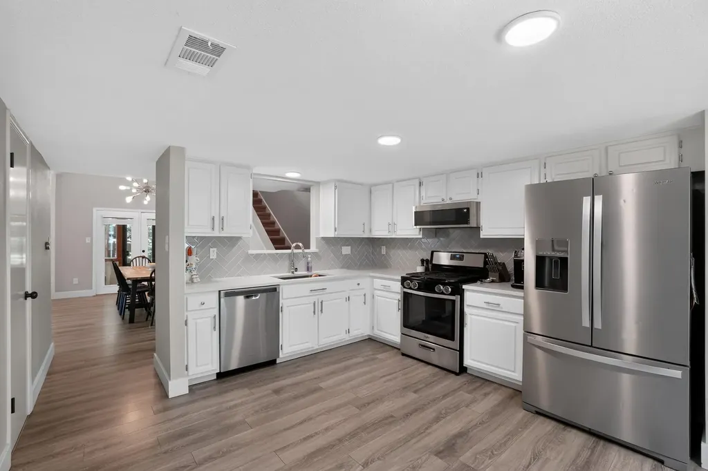 12607 Terra Nova Lane Austin TX 78727