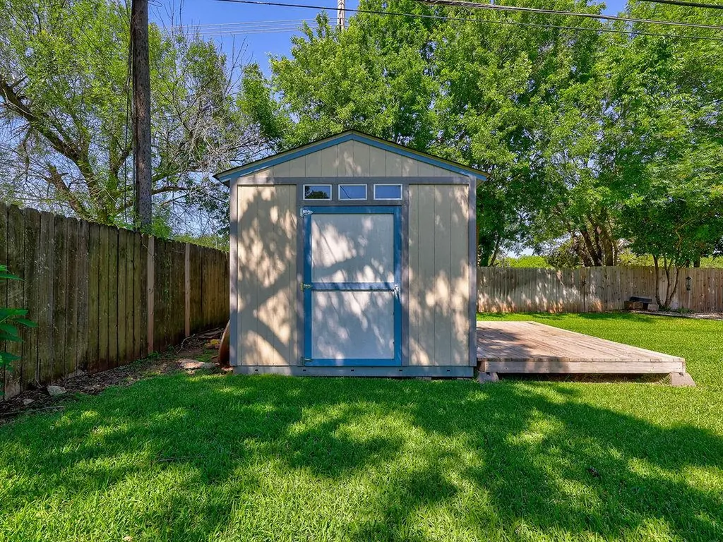 1002 Deep Wood Drive Round Rock TX 78681