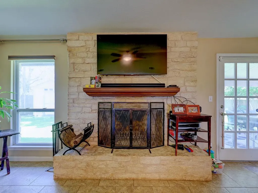 1002 Deep Wood Drive Round Rock TX 78681