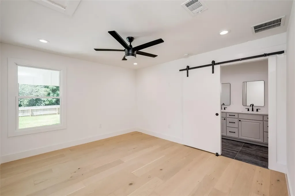 1928 Miles Avenue Austin TX 78745