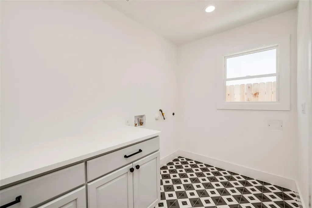 1928 Miles Avenue Austin TX 78745
