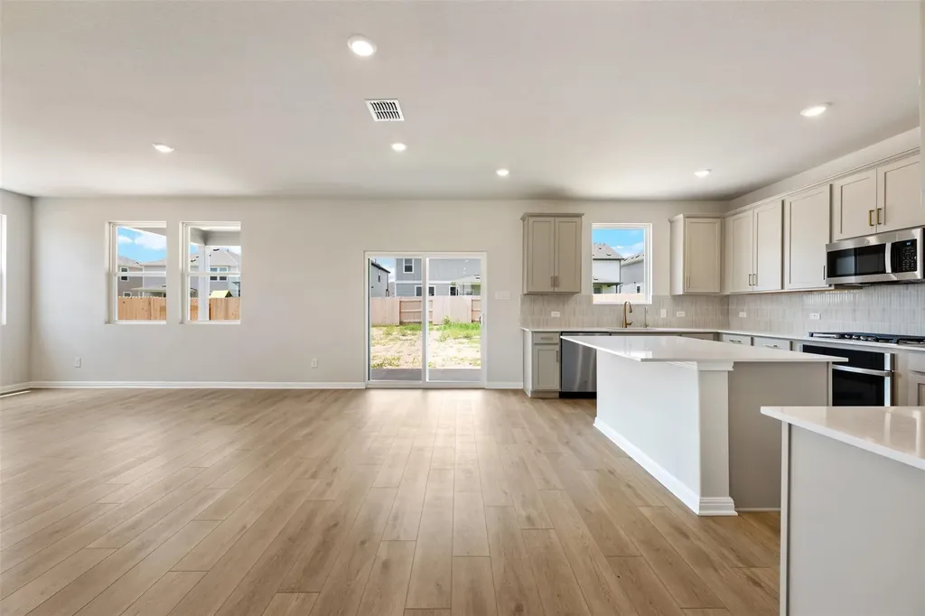129 Jans Way Georgetown TX 78626