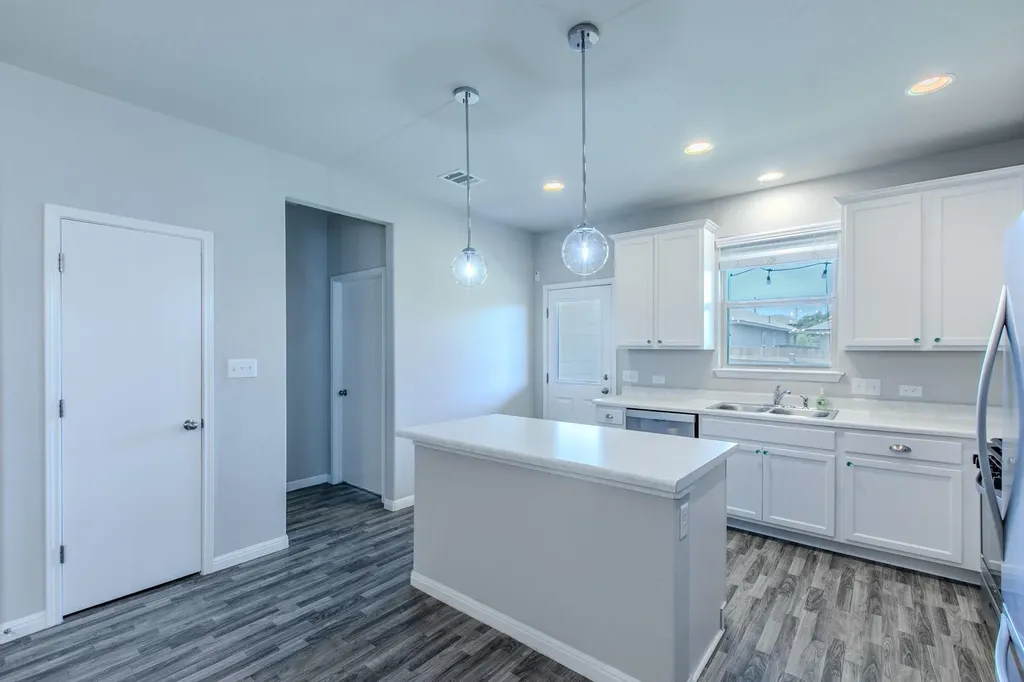 1209 Dawson Dune Cove Leander TX 78641