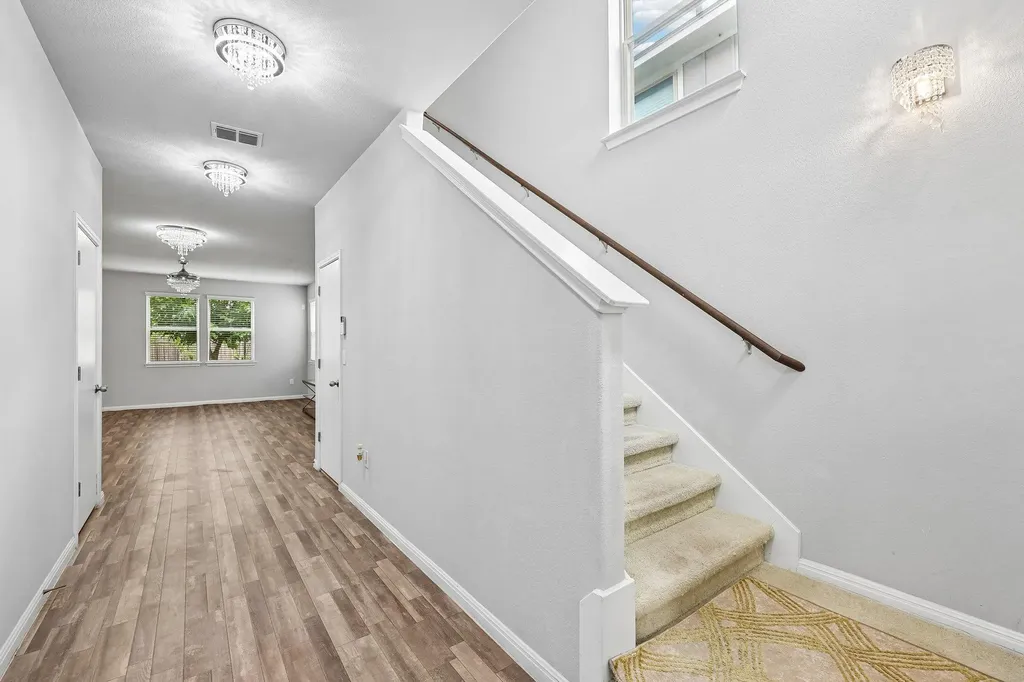 387 Guemal Road Buda TX 78610
