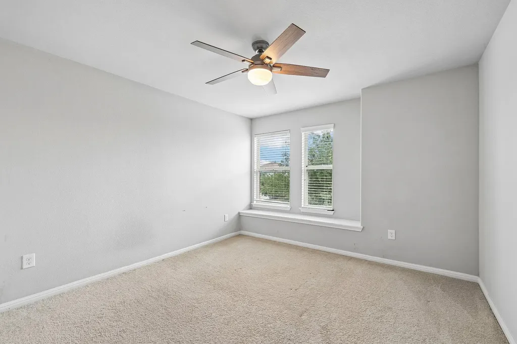 387 Guemal Road Buda TX 78610