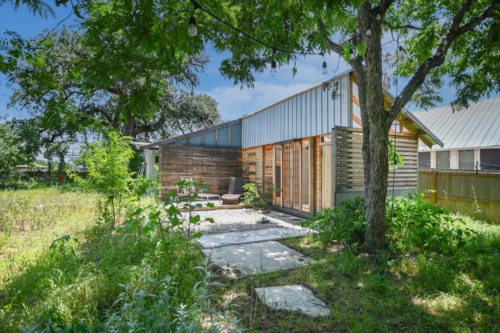 Tbd Rosewood Avenue Austin TX 78702