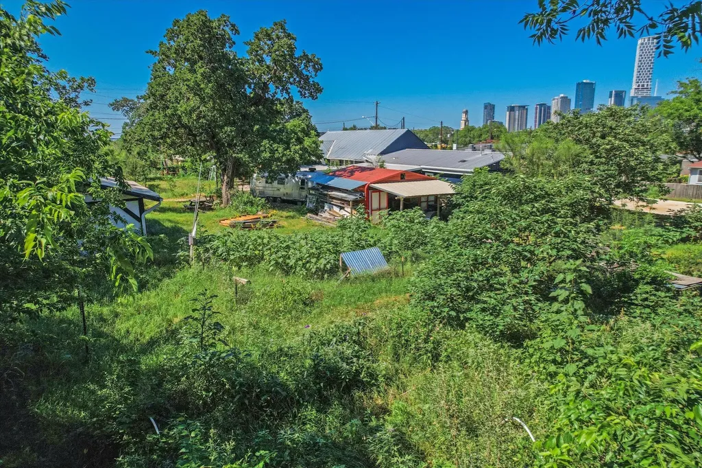 Tbd Rosewood Avenue Austin TX 78702
