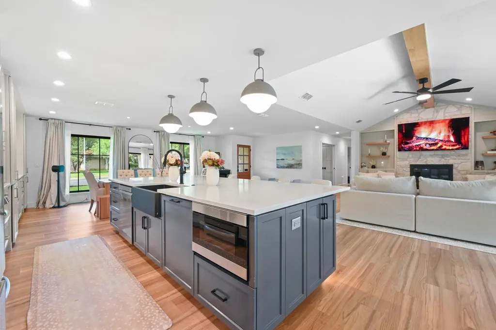 4175 Travis Country Circle Austin TX 78735