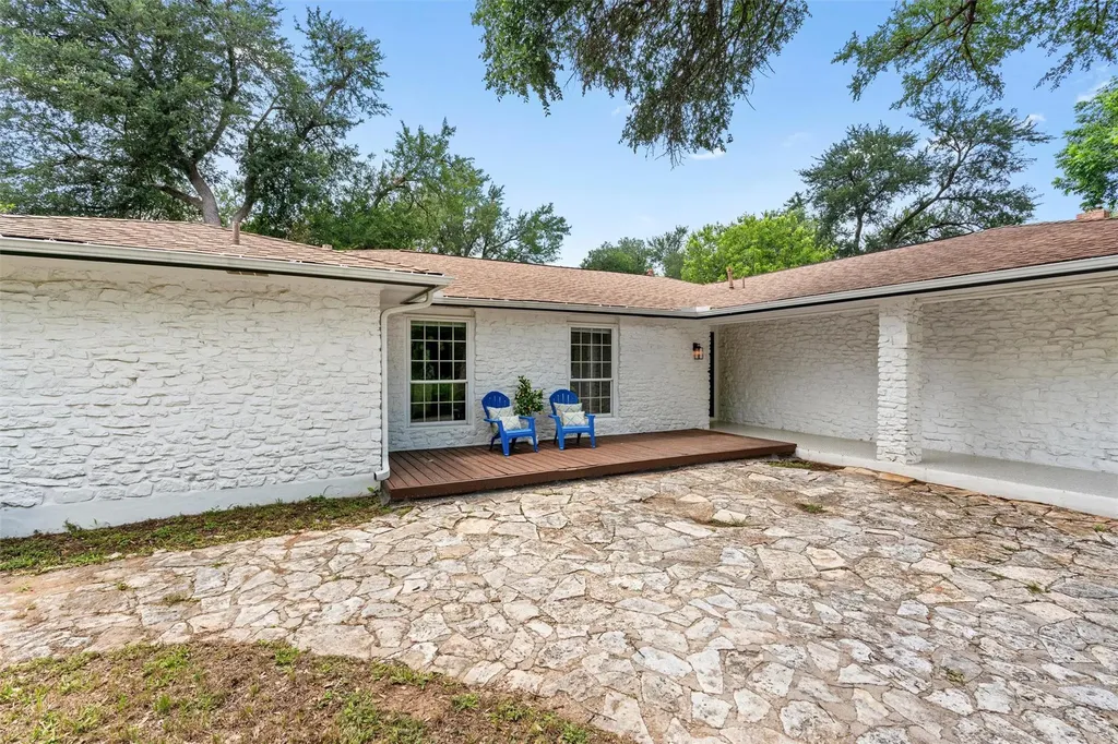12404 Burlywood Trail Austin TX 78750
