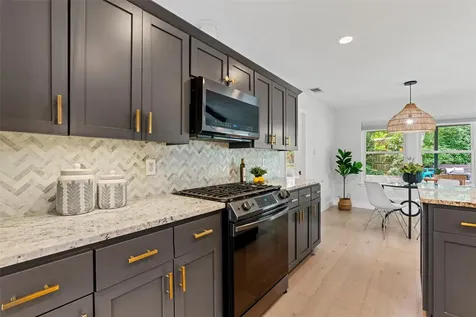 12404 Burlywood Trail Austin TX 78750