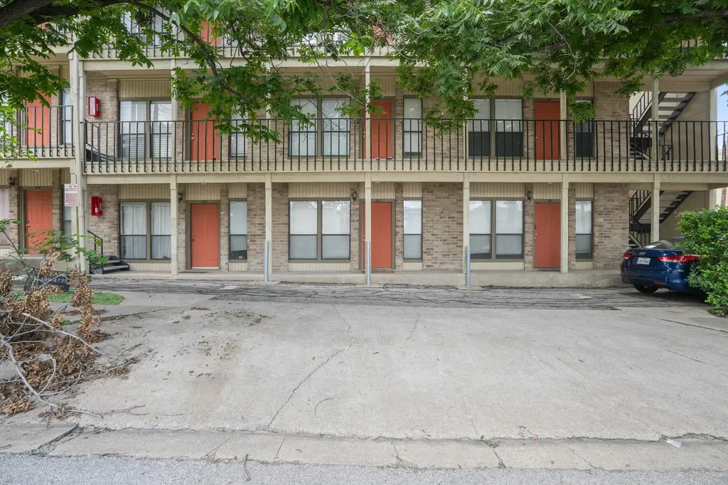 3000 Guadalupe Street Austin TX 78705