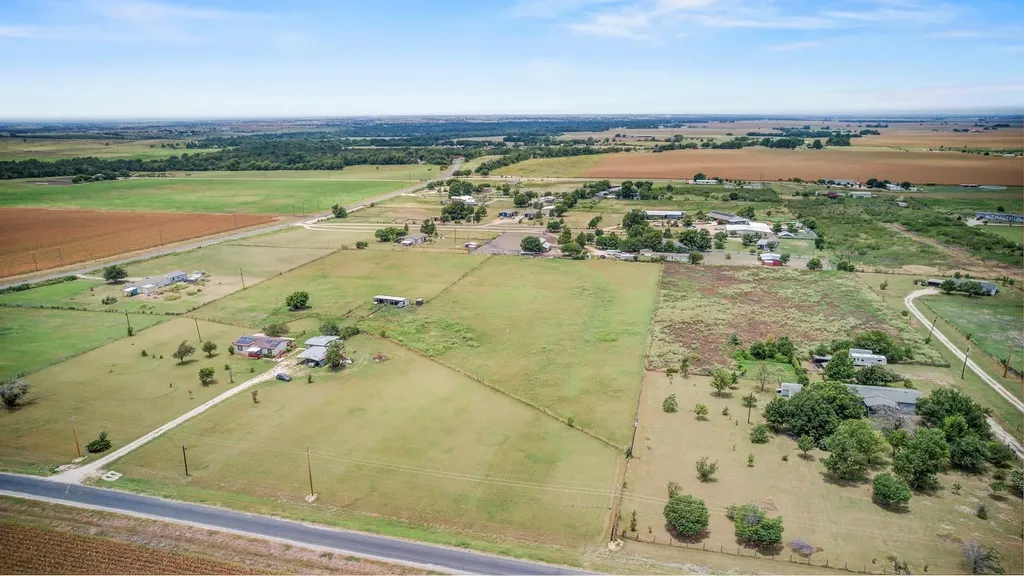 4980 County Road 406 Road Taylor TX 76574