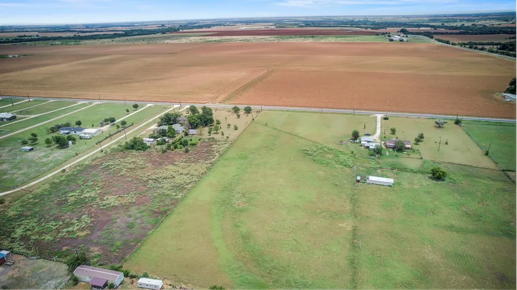 4980 County Road 406 Road Taylor TX 76574