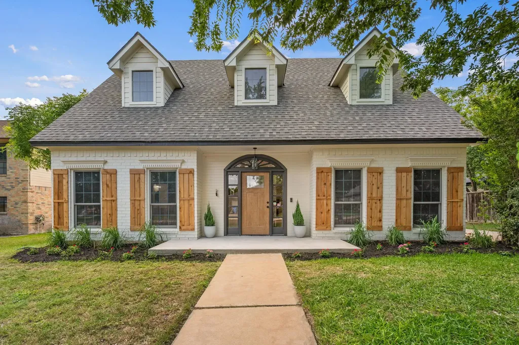 1102 Twin Creek Drive Pflugerville TX 78660